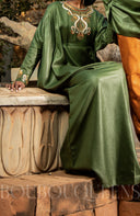 Robe africaine Boubou femme "Sogolon" Vert Olive en lin glacé — tenue africaine BouBouQueens