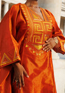 Robe africaine Boubou Binty Orange — Shantung Brodé avec Foulard — vue 3